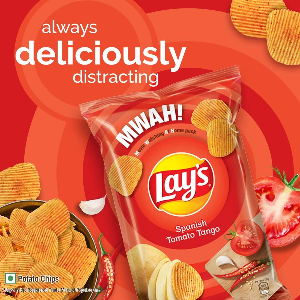 Lay's Potato Chips 67 Gram, Spanish Tomato Tango Flavour
